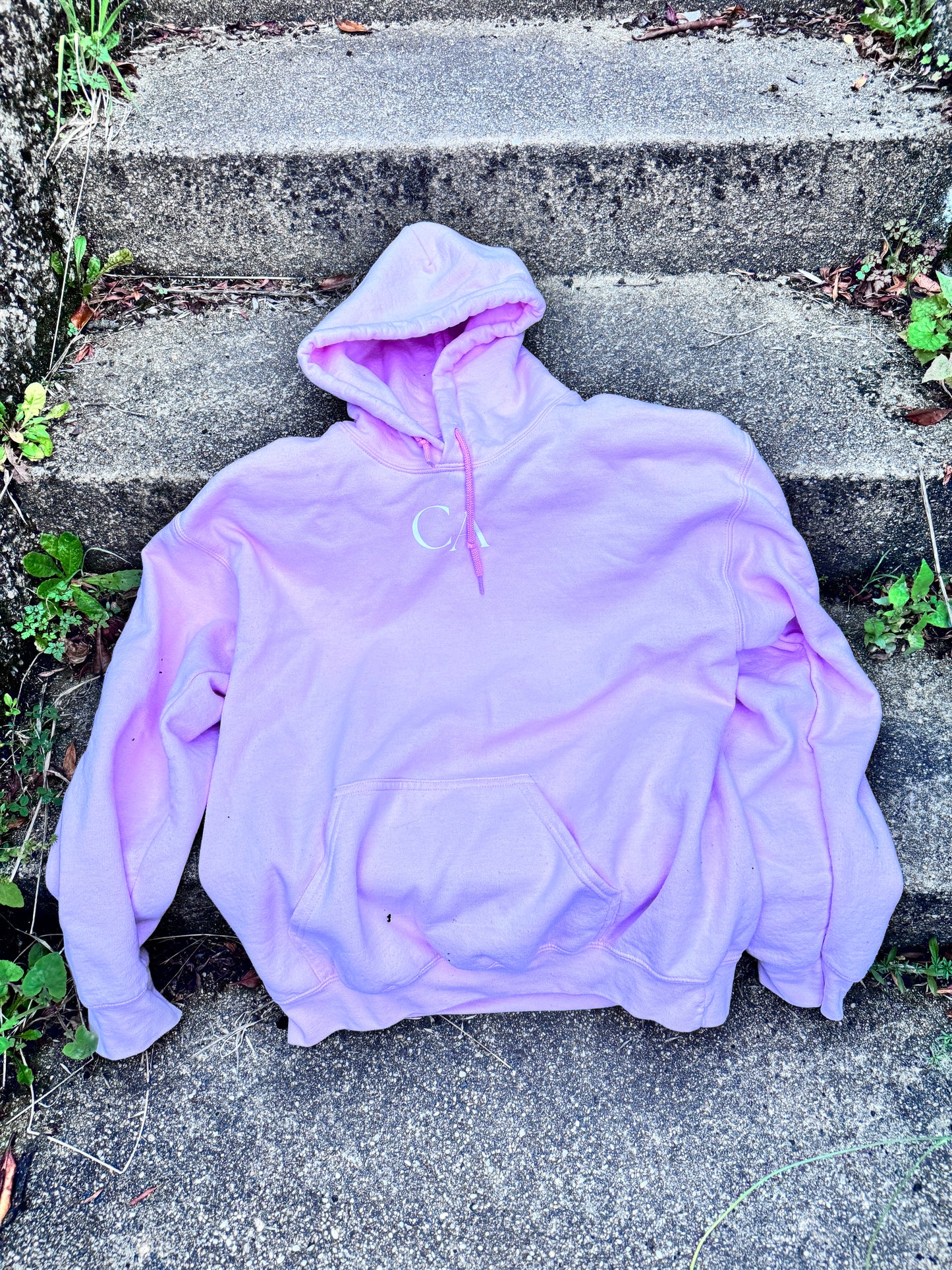 'Proud' hoodie in Light pink